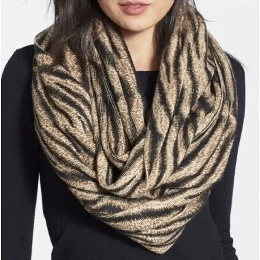 Michael by Michael Kors‎ Leopard Animal Print Circle Infinity Scarf Brown Soft